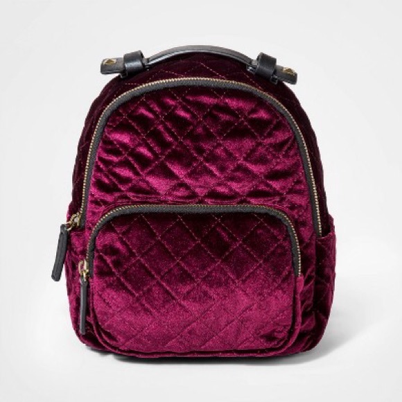 Handbags - 🥀💋 Red Velvet Mini Backpack vintage style NWT